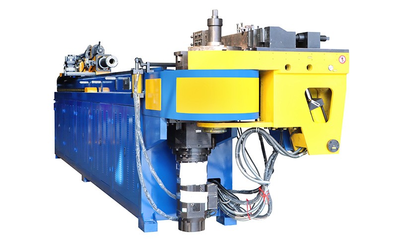 DW130CNC-3A1S 數(shù)控自動(dòng)彎管機(jī)